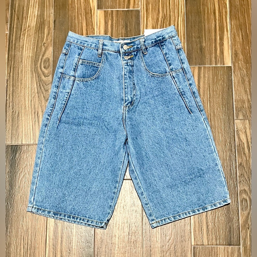 Guess High Waist Blue‎ Denim Shorts Women’s Size 36 Vintage